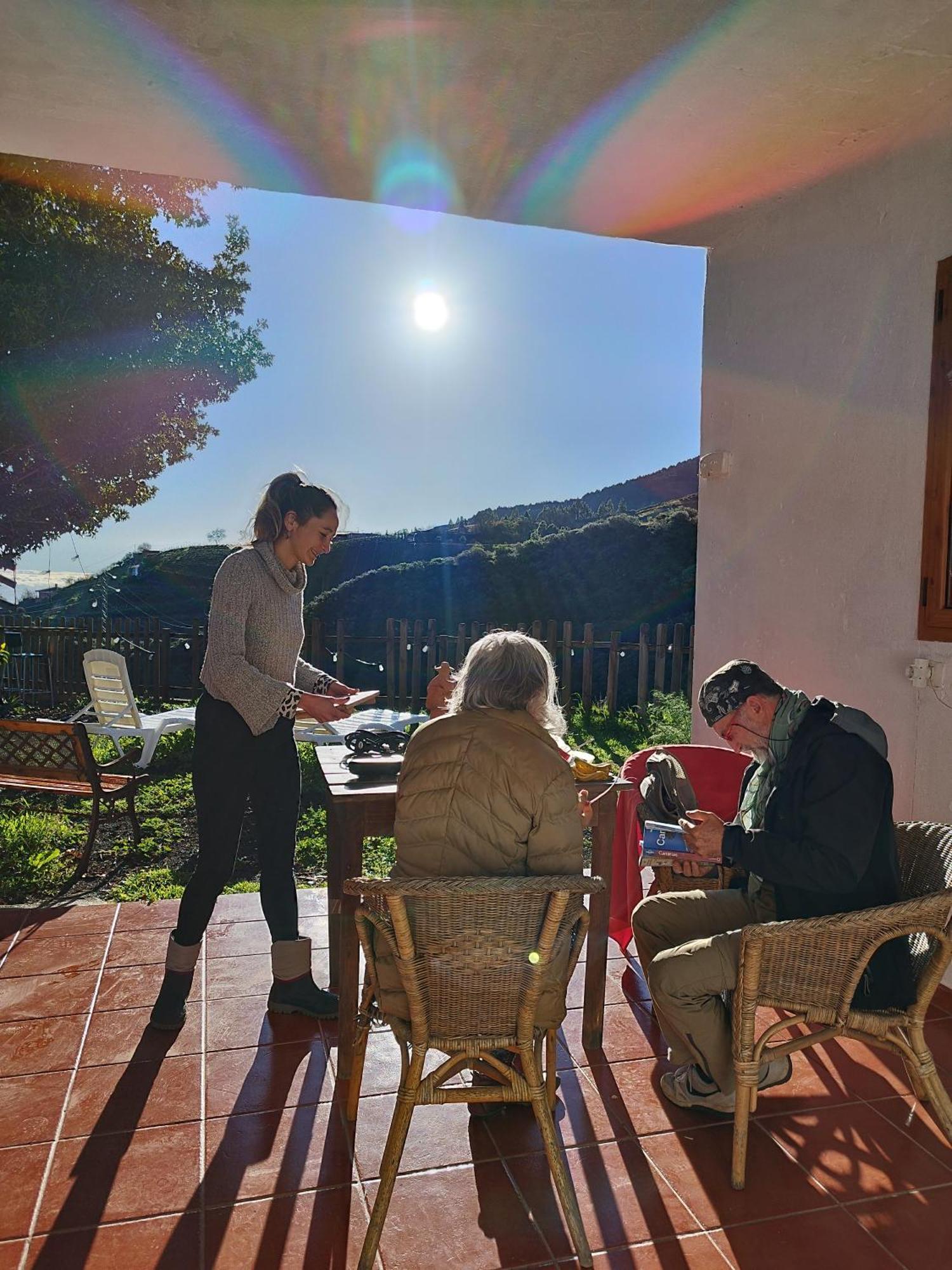 La Casita Hostel เบกา เด ซานมาเตโอ ภายนอก รูปภาพ