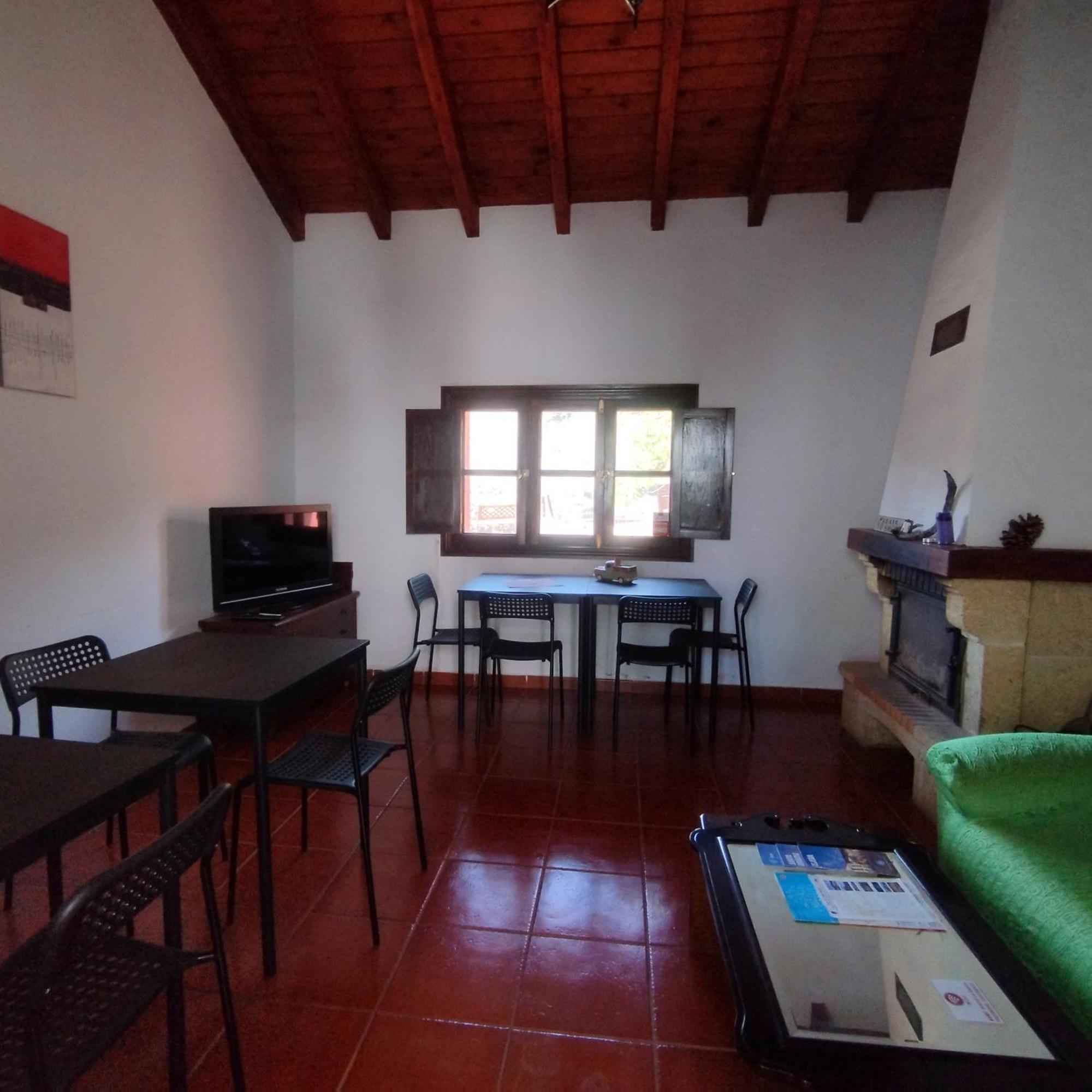 La Casita Hostel เบกา เด ซานมาเตโอ ภายนอก รูปภาพ